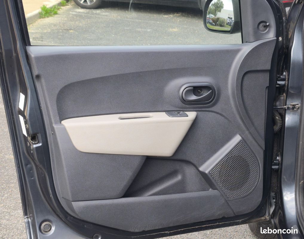 DACIA Lodgy 1.5 dci eco2 90 ch *distribution 2026 OK (image 23)