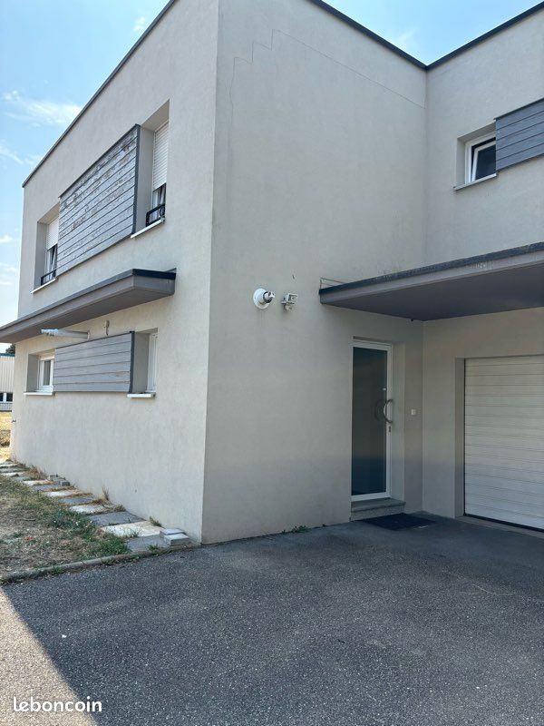 Maison 5 pièces 145 m² · à Sundhoffen · 145 m² · 1 500 €
