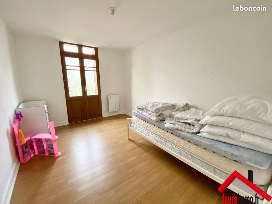 Maison 5 pièces 92 m² - Uzerche 19140 (image principale 4)