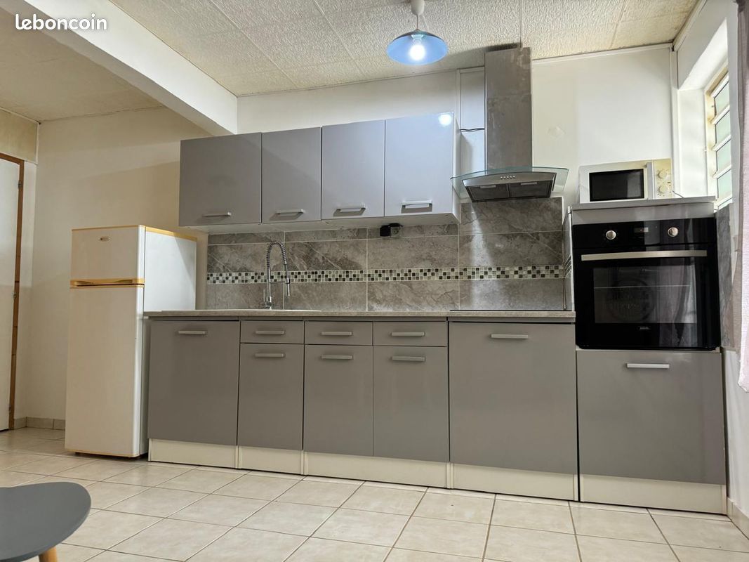 Appartement 2 pièces 36 m² · à Le Lamentin · 36 m² · 795 €