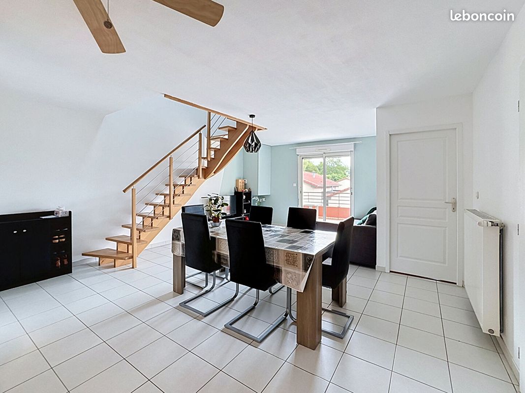 Appartement 5 pièces 95 m² · à Bourgoin-Jallieu · 95 m² · 249 000 €