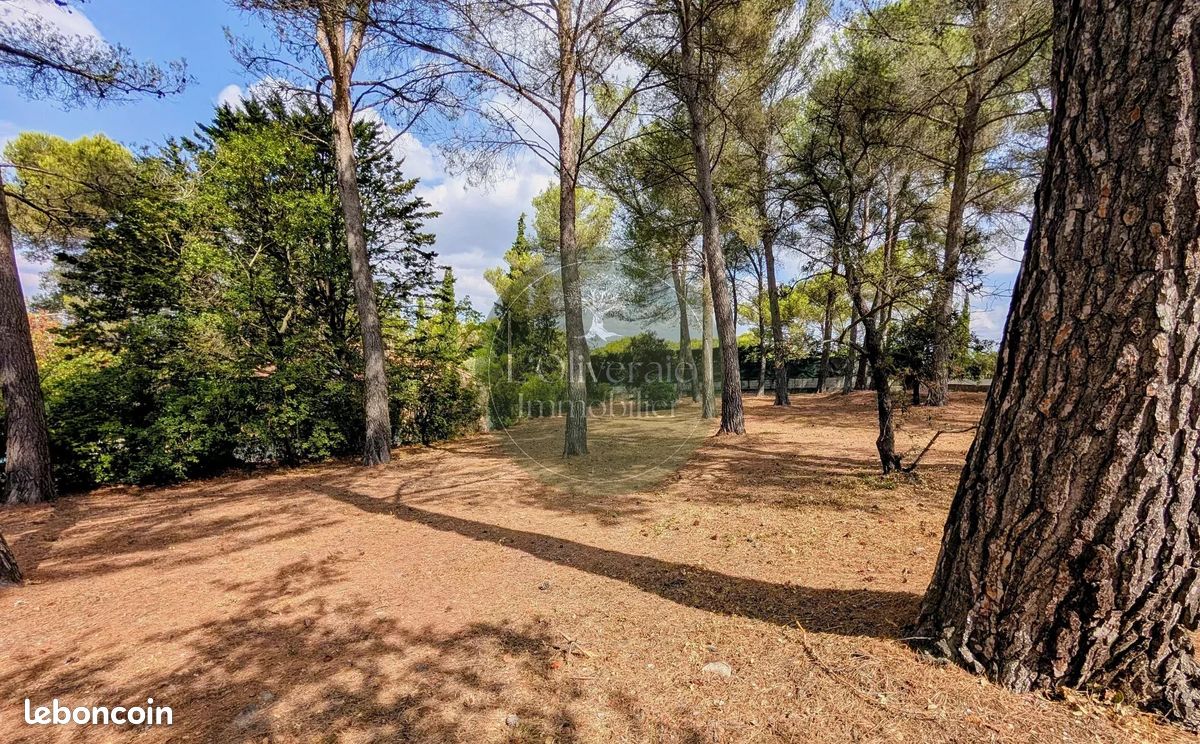 Terrain 656 m² · à La Bouilladisse · 656 m² · 219 000 €