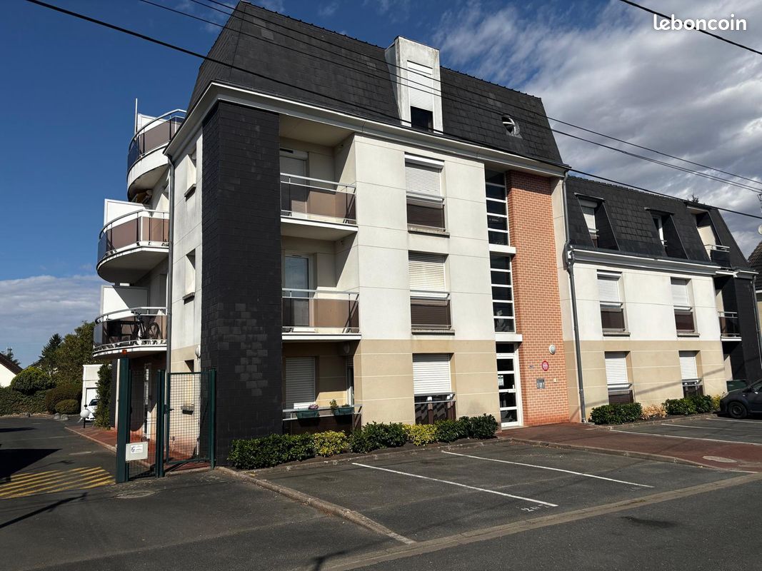 Appartement 3 pièces 56 m² · à Fleury-les-Aubrais · 56 m² · 730 €/mois