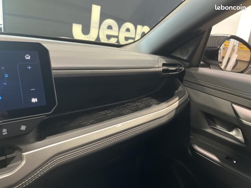 Jeep Compass Electrique 213ch 74kWh First Edition (image 25)