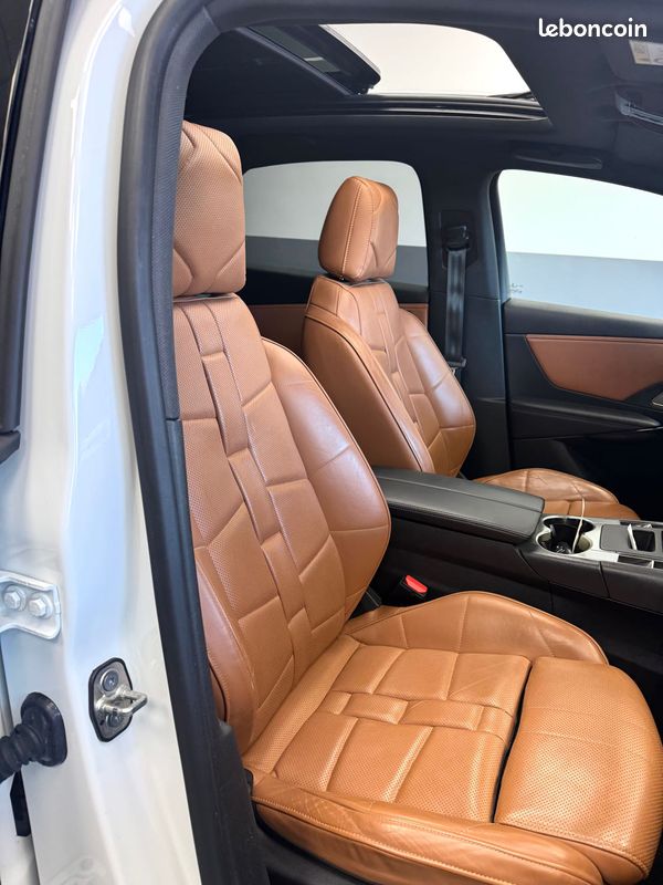 Ds ds7 crossback 2.0 bluehdi 180 cv eat8 grand chic opera 2019 (image 8)