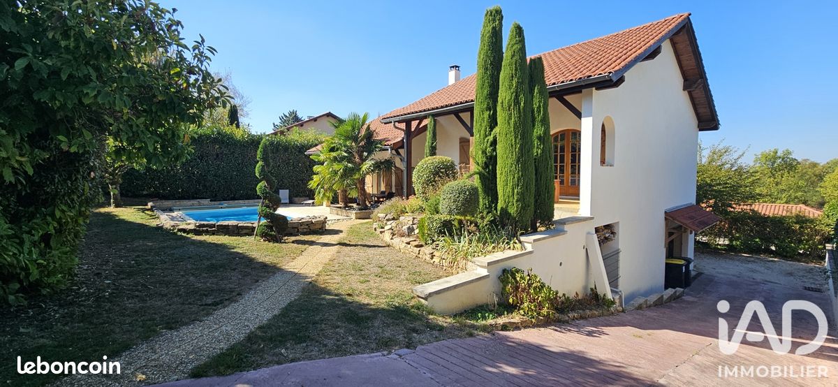 Maison 6 pièces 131 m² · à Ambérieu-en-Bugey · 131 m² · 429 000 €