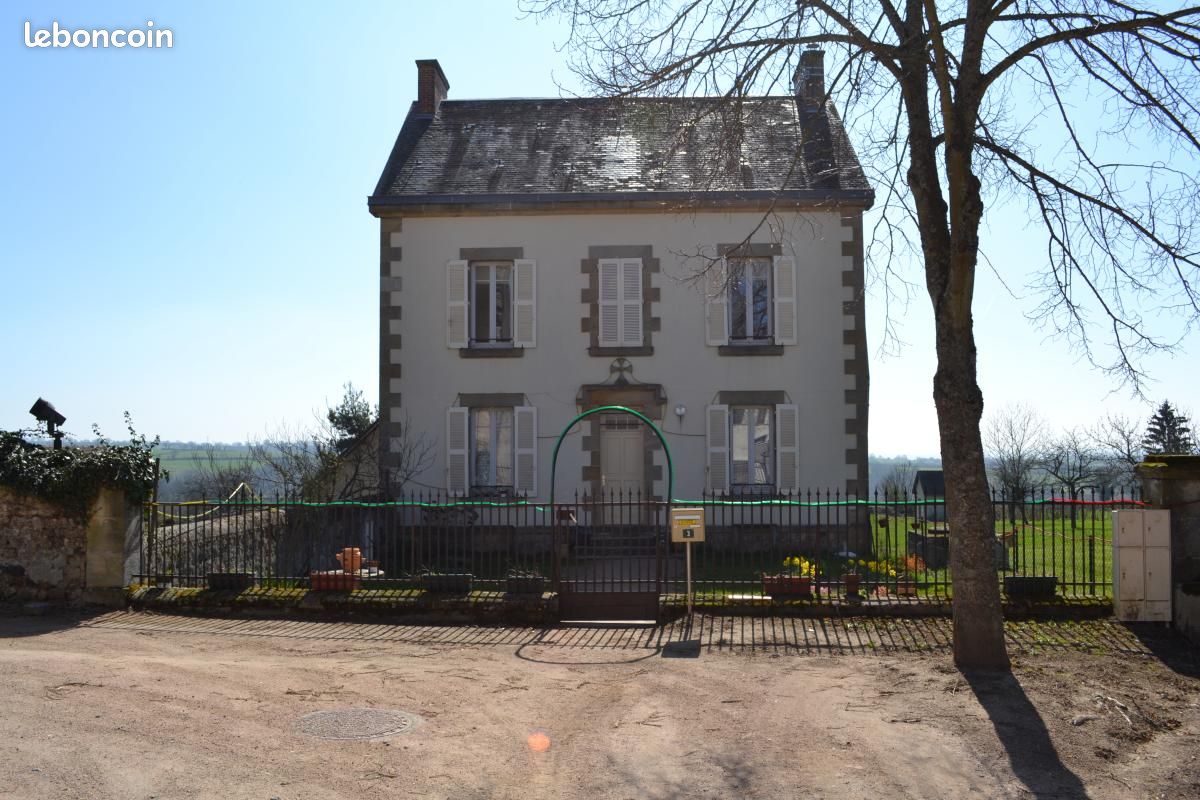Appartement 3 pièces 83 m² · au Brethon · 83 m² · 539 €/mois