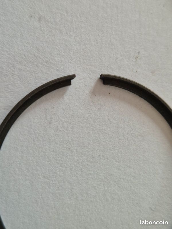 Segment Gilardoni fonte 40x2 L peugeot 103 (image 2)