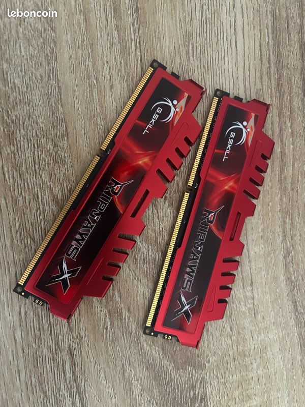 Kit RAM G.SKILL Ripjaws X DDR3 16 Go (2x8 Go) 240 Broches - 1333/1600/1866 MHz - Neuf