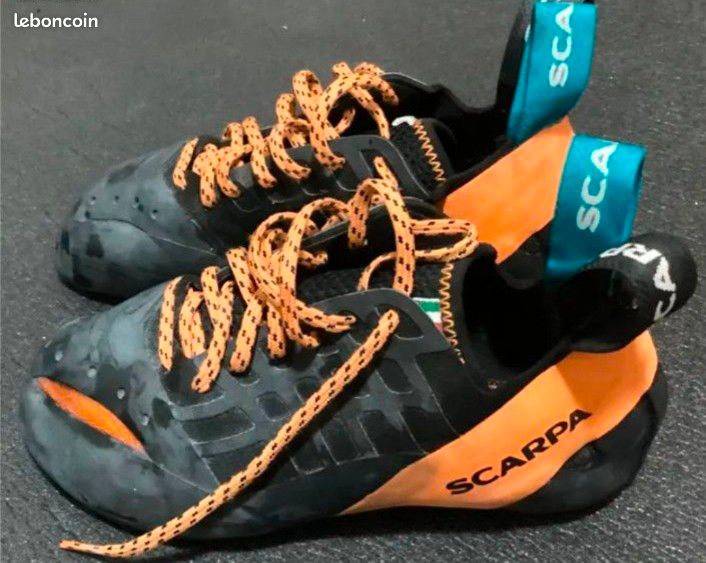 Chaussons D'escalade Scarpa Instinct – Microsuede, Talon Puissant, Accroche Parfaite Pour Les Pros
