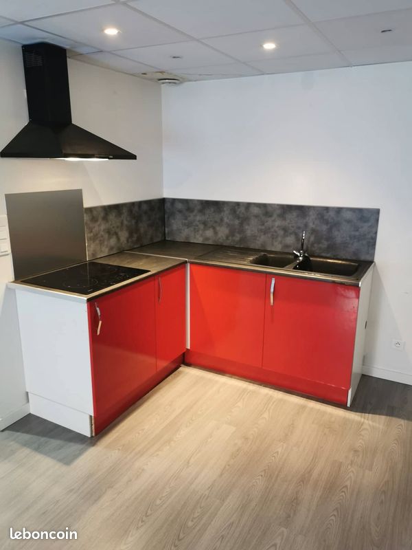 Appartement 4 pièces 110 m² · à Dampierre-sur-Salon · 110 m² · 550 €