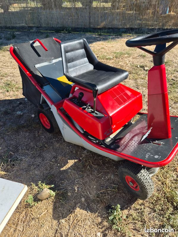 Tracteur tondeuse (image 1)