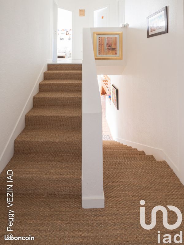 Propriété 5 pièces 160 m² - Lagord 17140 (image 3)