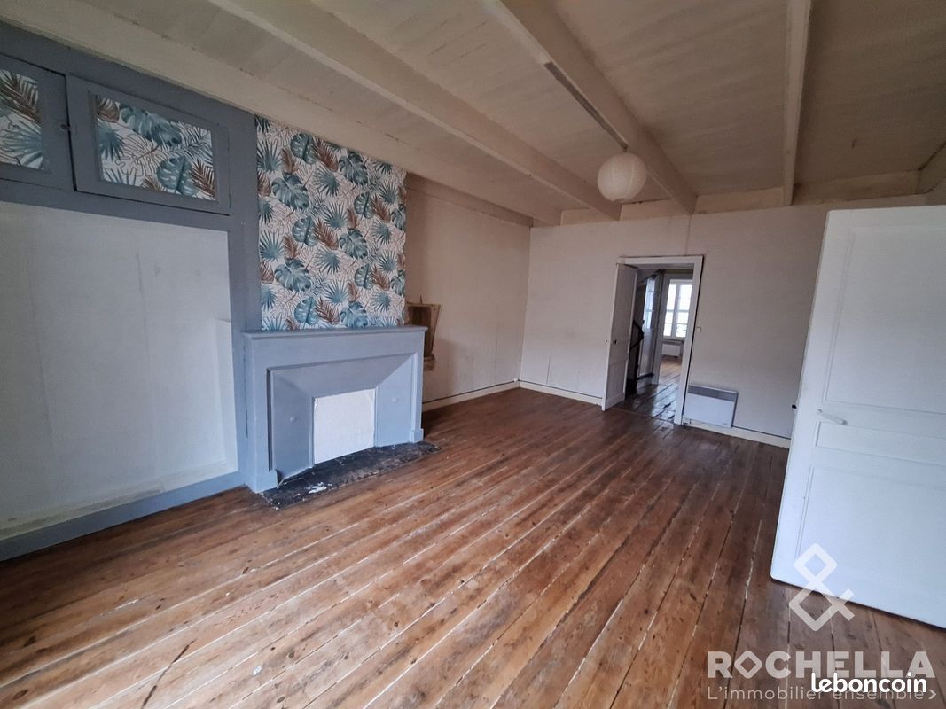 Maison 8 pièces 136 m² · à Marans · 136 m² · 249 000 €