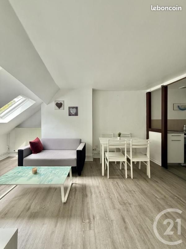 Appartement 2 pièces 25 m² · à Moulins · 25 m² · 355 €/mois