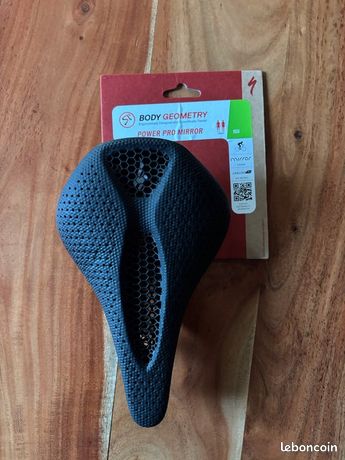 Selle Specialized Evolution - Occasion Italie - 270 Mm X 140 Mm - Rails 7x9 Mm