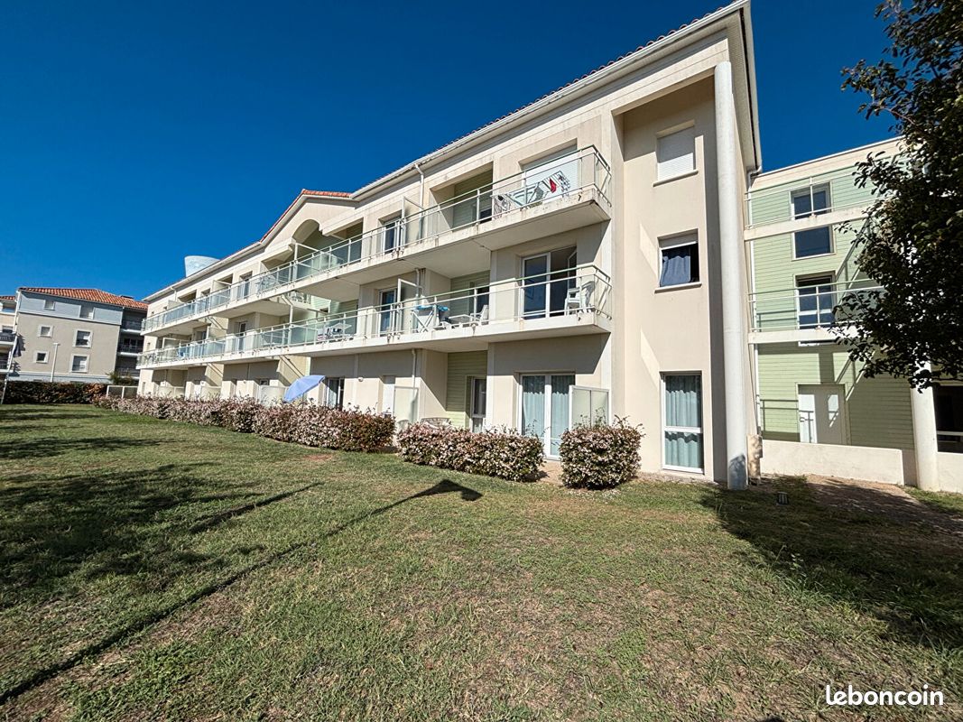 Appartement 2 pièces 41 m² · à Saint-Gilles-Croix-de-Vie · 41 m² · 90 000 €