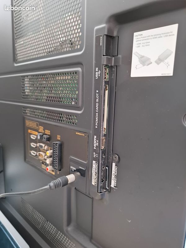 Téléviseur LG 120cm (image 3)