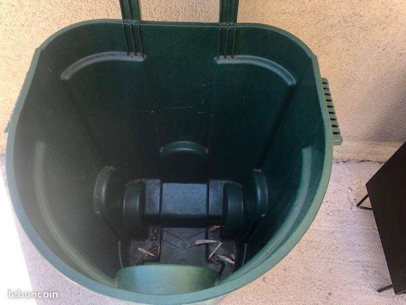 Poubelle EDA 110 litres (image 3)