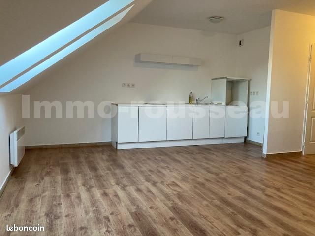 Appartement 2 pièces 37 m² · à Dammartin-en-Goële · 37 m² · 700 €
