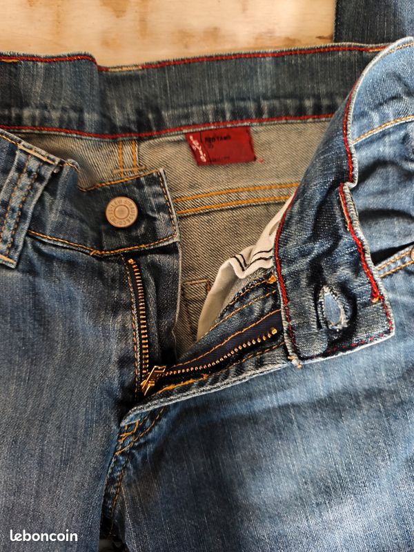 Jean Levi's (image 3)