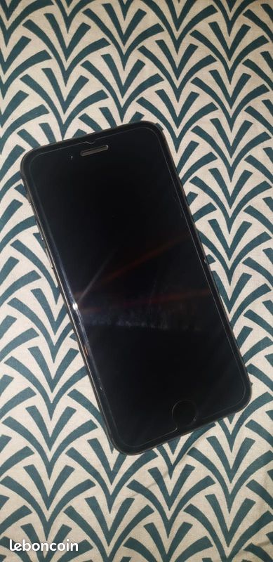 Iphone8 (image 3)