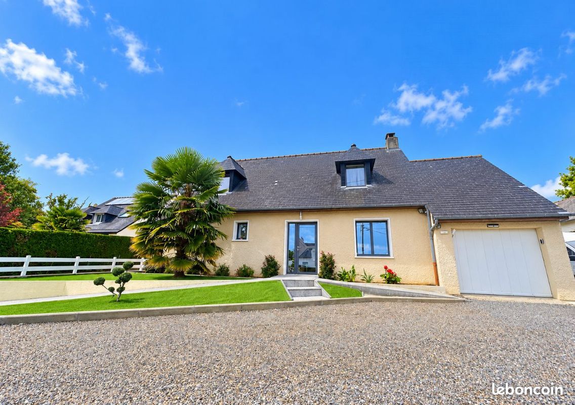 Maison 7 pièces 136 m² · à La Chapelle-des-Fougeretz · 136 m² · 351 900 €