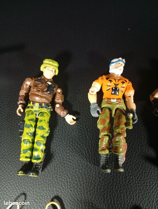 Lot De Jouets Anciens Militaria - Occasion