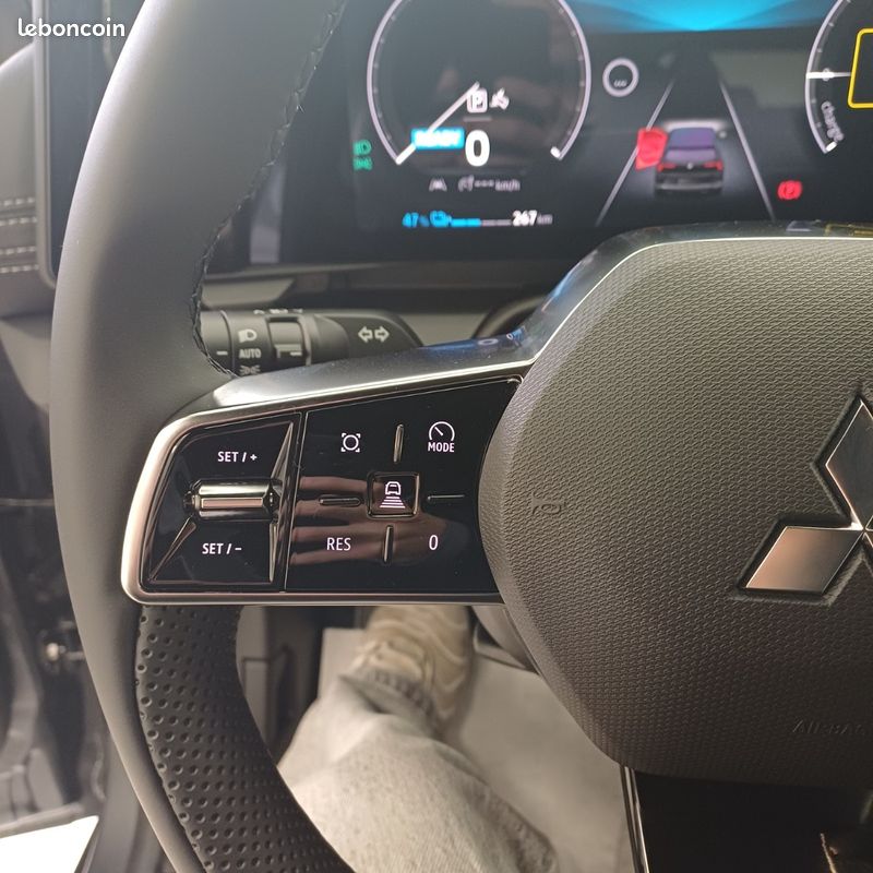 MITSUBISHI ECLIPSE CROSS BEV 87 KWH 220 INVITE+ 22kW (image 16)
