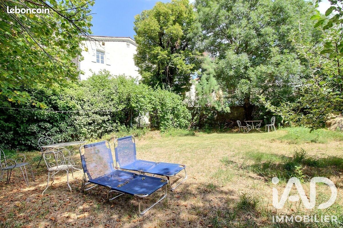 Maison 7 pièces 240 m² · à Séderon · 240 m² · 365 000 €