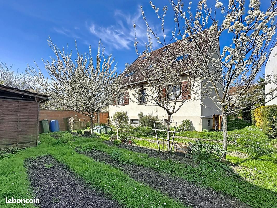 Maison 7 pièces 155 m² · à Bonneuil-sur-Marne · 155 m² · 495 000 €