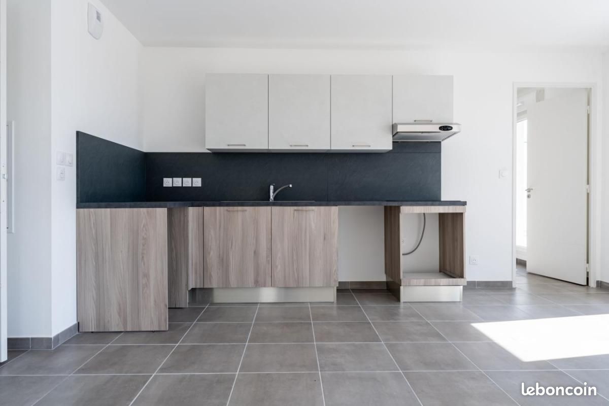 Appartement a louer aubagne - 3 pièce(s) - 60 m2 - Surfyn