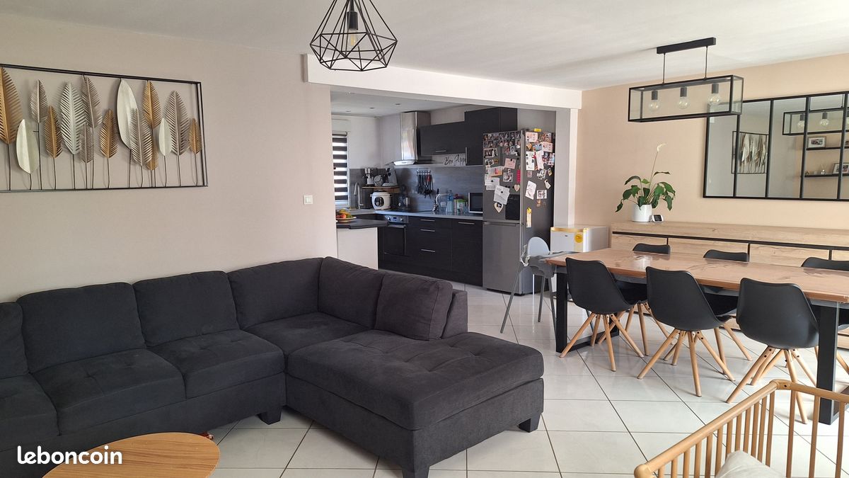 Maison 5 pièces 113 m² · à Petite-Forêt · 113 m² · 205 000 €