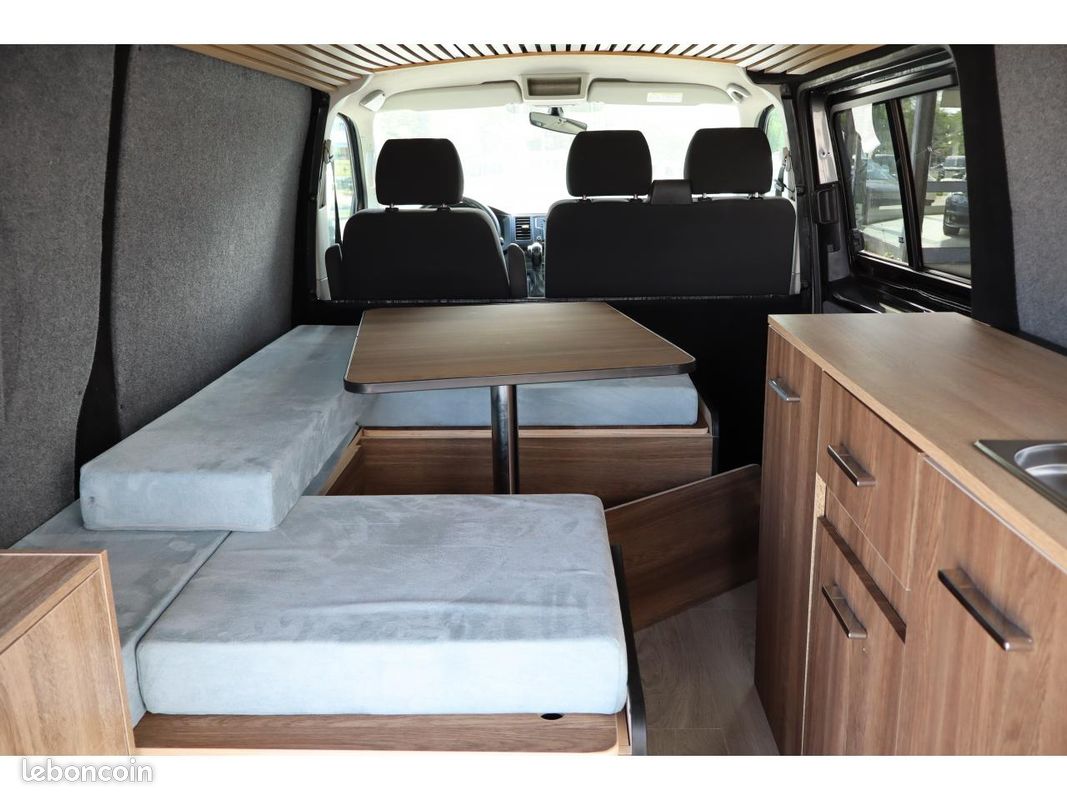 VOLKSWAGEN TRANSPORTER L1H1 Aménagé 3.0T 2.0 16V TDI - 204 T6 SG FOURGON TOLE Fourgon Tôlé L1H1 (image 17)