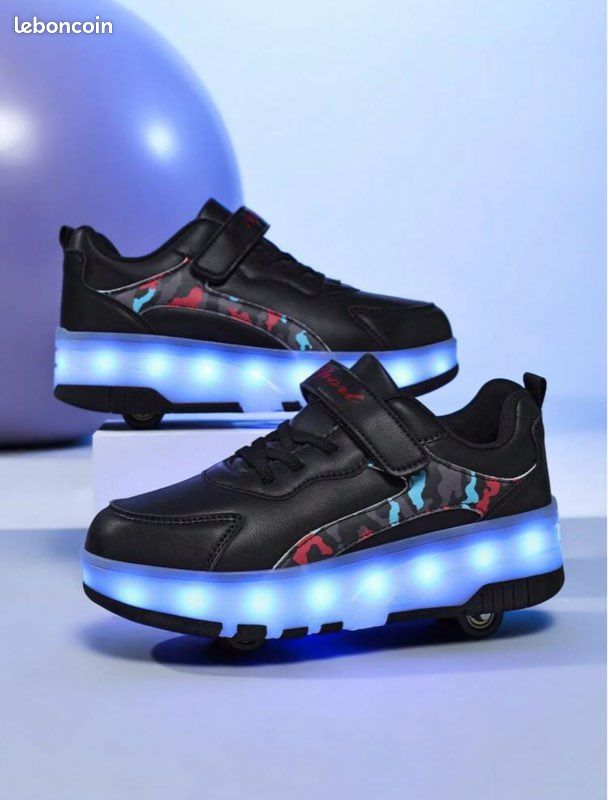 Chaussures à Roulettes LED Pour Enfants – Baskets Avec Ailes, 7 Couleurs, Roues Rétractables, Clignotantes – Tailles Garçons & Filles