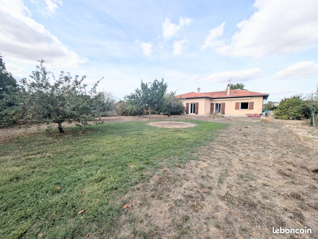 Maison 4 pièces 96 m² · à La Salvetat-Saint-Gilles · 96 m² · 1 324 €/mois