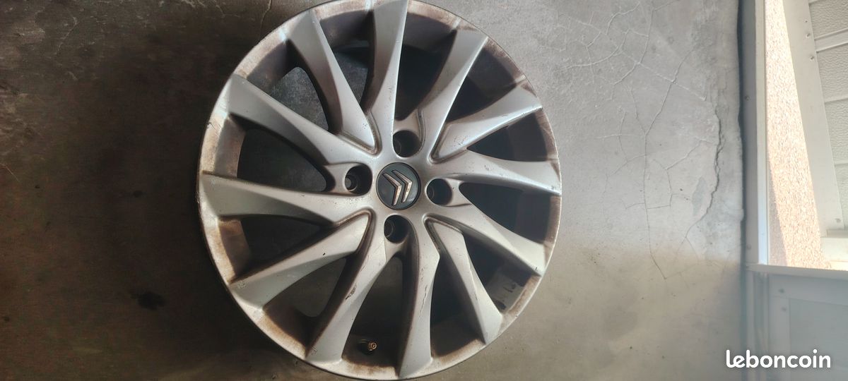 Jantes C4 picasso 17 p deux modèles (image 1)