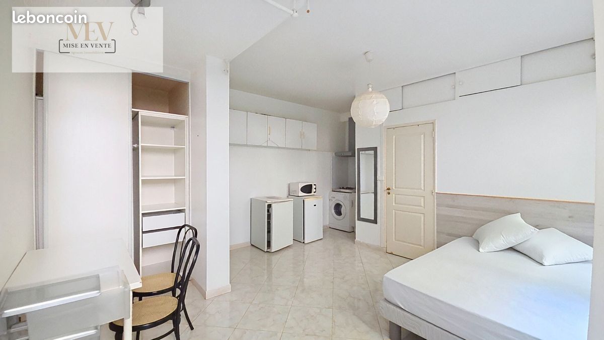 Appartement 1 pièce 22 m² · à Paris · 22 m² · 214 000 €
