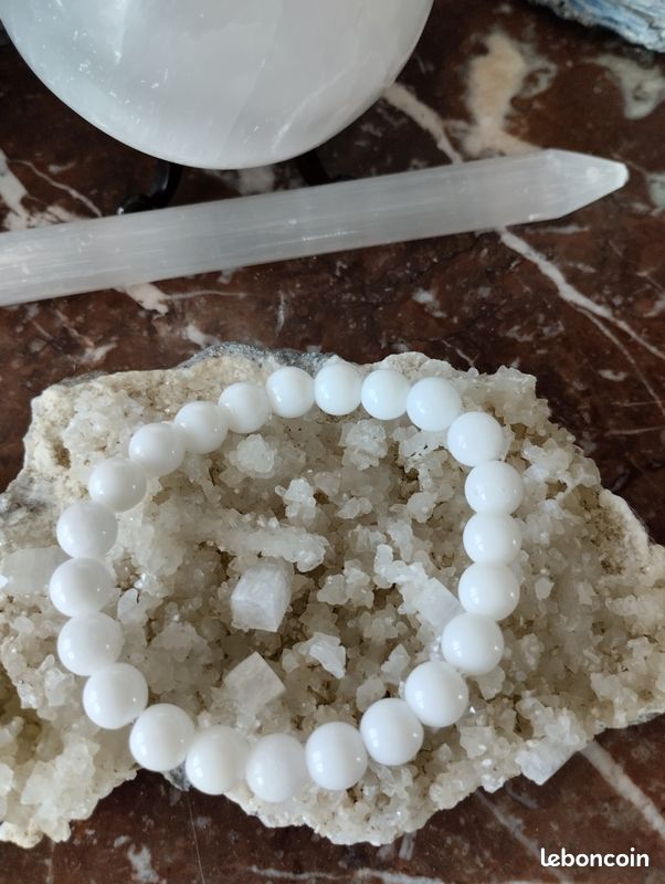 Bracelets en pierres véritables (image 1)