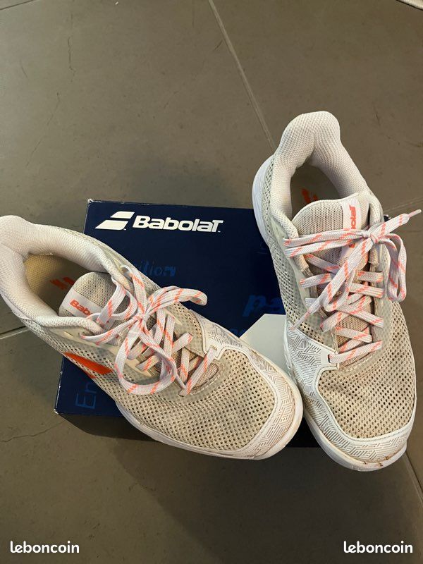 Chaussures de tennis, BABOLAT, pointure 38,5 (image 2)
