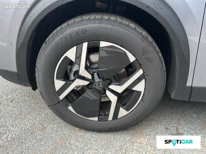 Peugeot 2008 1.2 Hybrid 145ch Allure e-DCS6 (image 11)