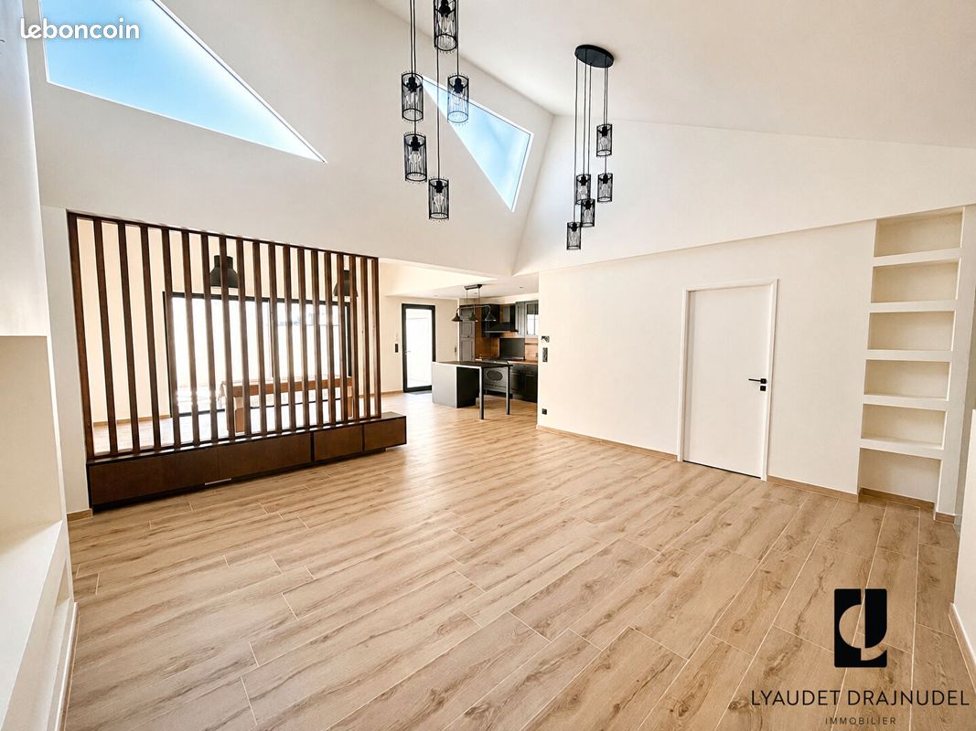Maison 5 pièces 130 m² · à Riorges · 130 m² · 250 000 €