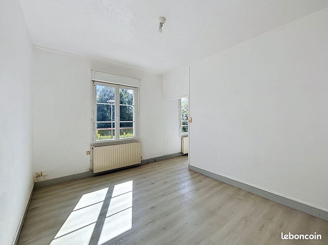 Appartement 3 pièces 46 m² · à Auxerre · 46 m² · 550 €