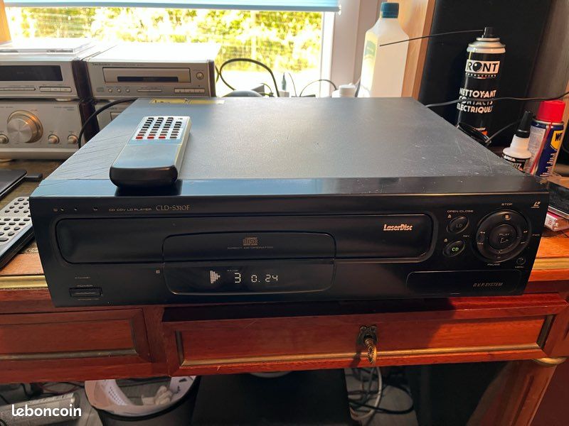 Lecteur laserdisc pioneer cld s310f telecommande et 2
