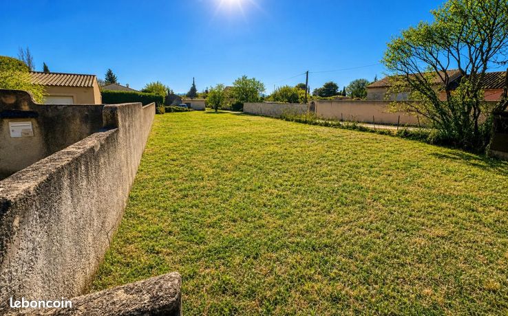Terrain 500 m² Cadenet