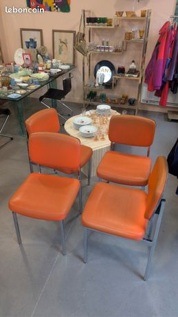 Lot De 5 Chaises Vintage Années 60/70 - Chrome Et Skaï Orange - 4 Chaises + 1 Tabouret