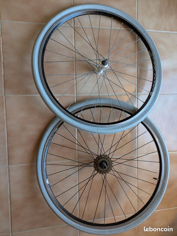 Paire de Roues 24 pouces (image 1)