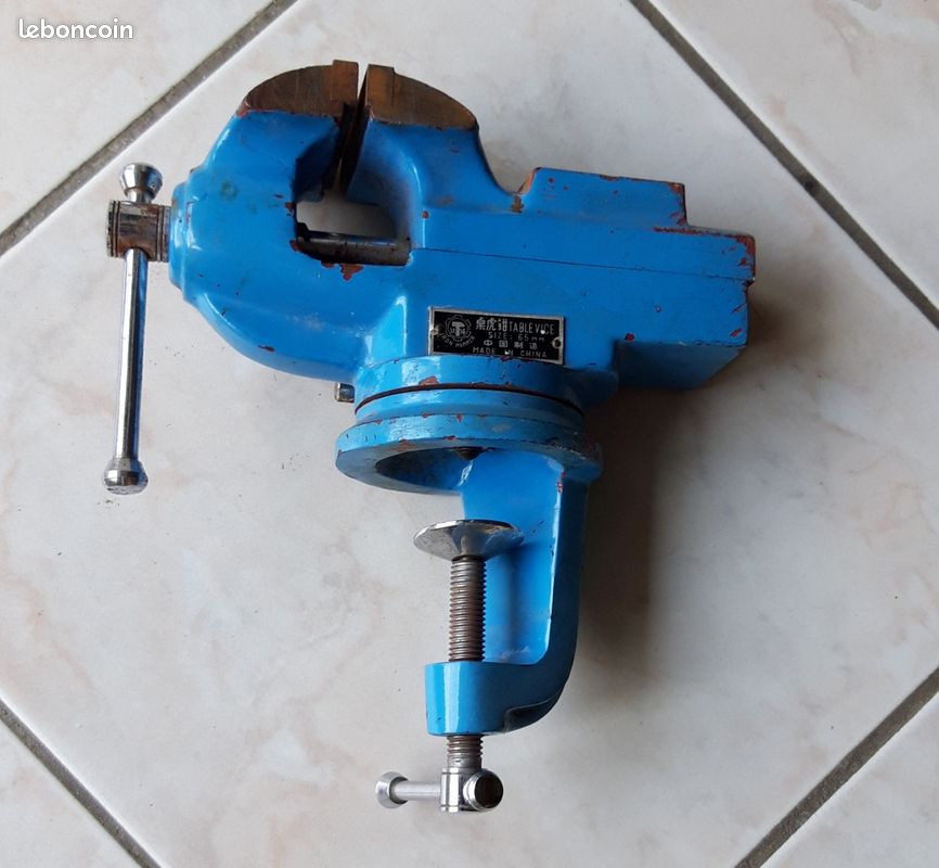 Etau d'etabli fixation rapide ouverture 9 cm (image 1)