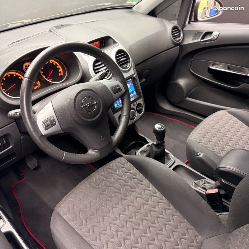 Opel corsa active - Clim - CarPlay - régulateur (image 8)
