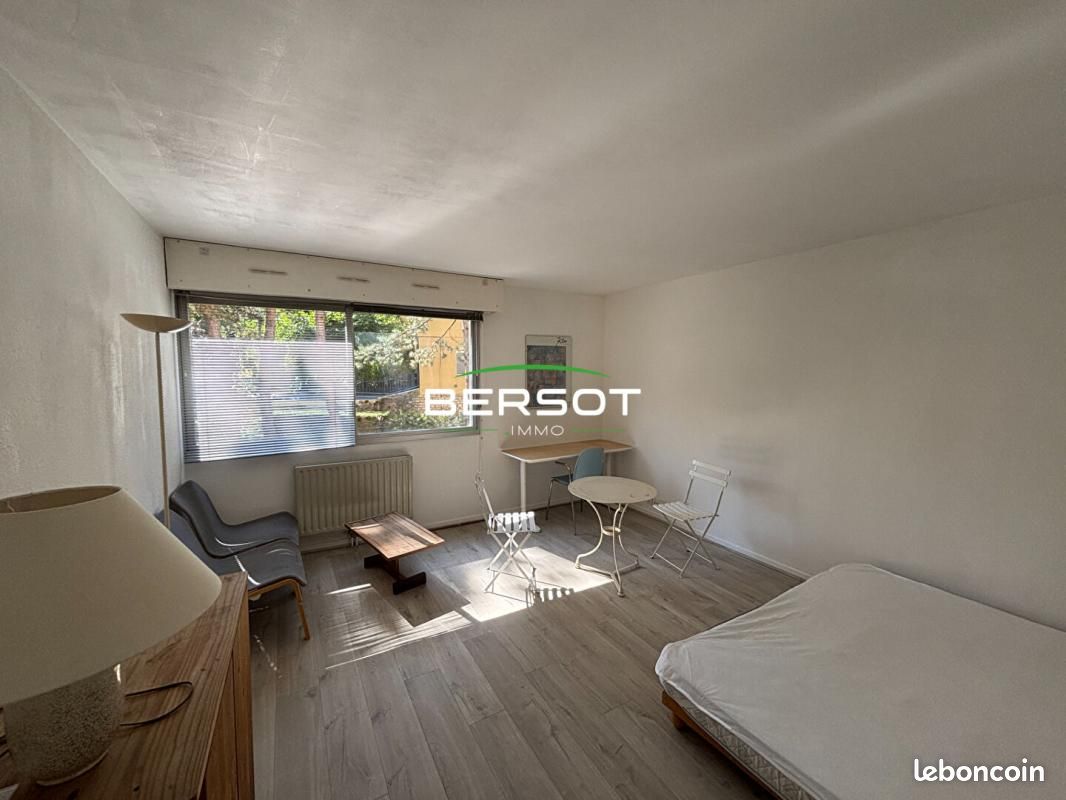 Appartement 1 pièce 27 m² · à Besançon · 27 m² · 485 €